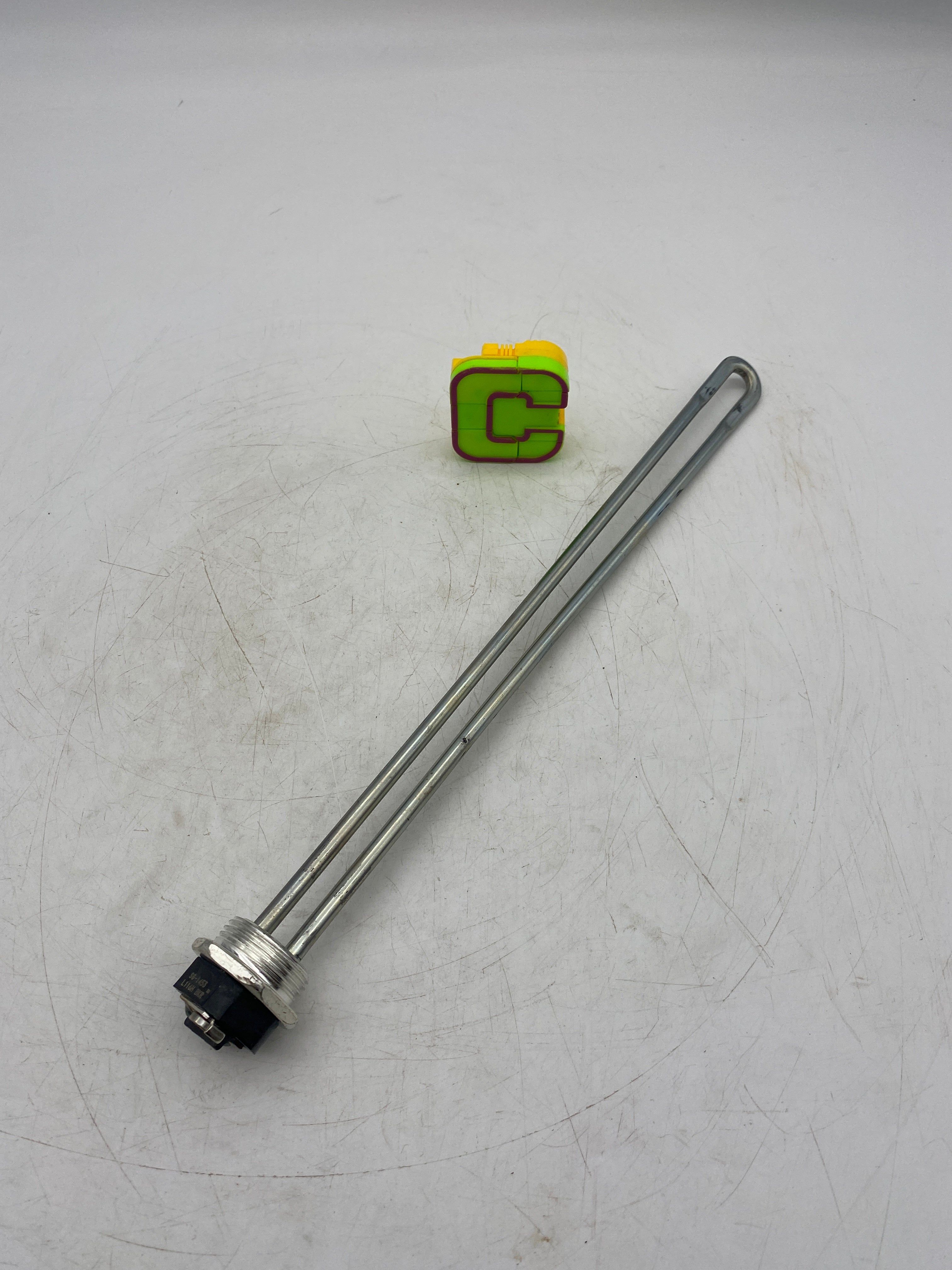 Everbilt Electric SG-1453 Screw-In 13in. Water Heater Element, 240V/45 –  Gulf Asset Recovery