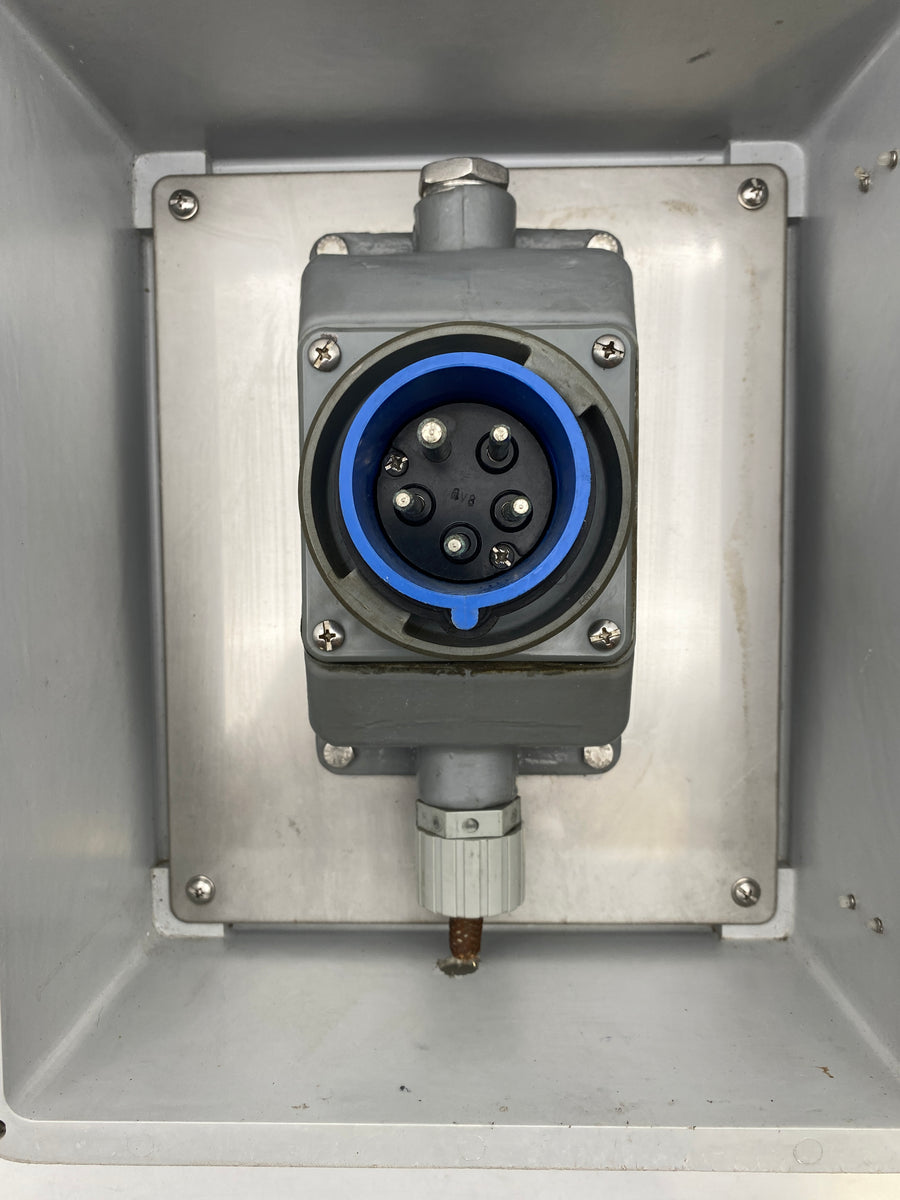 Ian-Conrad Bergan A11039c Overflow Control System Connector Unit (Used ...