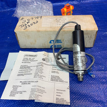 Load image into Gallery viewer, Omega PX305-1KGI Pressure Transducer, Range: 0-1000 PSIG, Proof: 2000 PSIG, 12-67 VDC, 4-20 mA (Used)