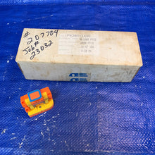 Load image into Gallery viewer, Omega PX305-1KGI Pressure Transducer, Range: 0-1000 PSIG, Proof: 2000 PSIG, 12-67 VDC, 4-20 mA (Used)