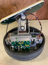 Load image into Gallery viewer, NERA WorldPhone QUFF911904 R1B Marine Antenna Unit (Used)