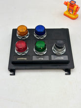 Load image into Gallery viewer, Eaton Cutler-Hammer Indicator Light Panel for MCC Bucket (4) Lights w/ Reset *Lot of (2)* (Used)