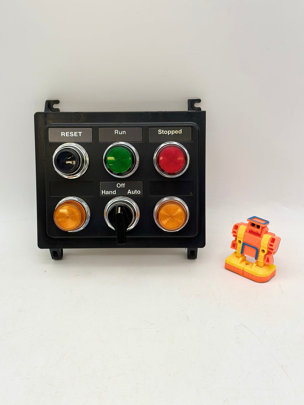 Eaton Cutler-Hammer Indicator Light Panel for MCC Bucket (4) Lights w/ Reset, Select (Used)