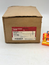 Load image into Gallery viewer, Eaton Crouse-Hinds EYDX3-SA Condulet Sealing Fitting, 1&quot;, *Box of (2)* (Open Box)