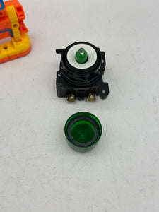 Eaton Cutler-Hammer E34TB120H3X Indicator Light, Green *Lot of (2)* (No Box)