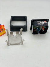 Load image into Gallery viewer, Furuno BR-530 Timer Reset Panel *Lot of (3)* (For Parts-Missing Ylw Button)