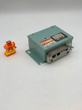 Load image into Gallery viewer, Furuno DS-802 Terminal Box for DS-80 Doppler Speed Log System (Used)