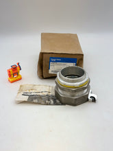Load image into Gallery viewer, Eaton Crouse-Hinds LT300G-SA Liquidtight Straight Connect w/ Grounding Lug, 3&quot; (New)
