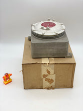 Load image into Gallery viewer, Cooper Crouse-Hinds GUB02-SA Junction Box w/o Conduit Openings (New)