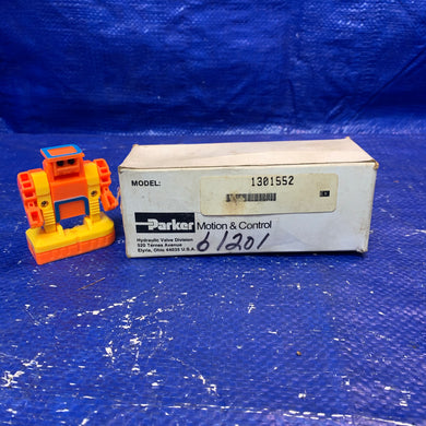 Parker 1301552 Hydraulic Valve (Open Box)