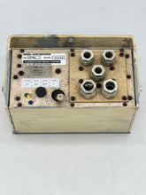 Load image into Gallery viewer, Scandinavian Micro Systems LR40-DC v3.7 Digital Gyro Repeater w/ Bracket (Used)