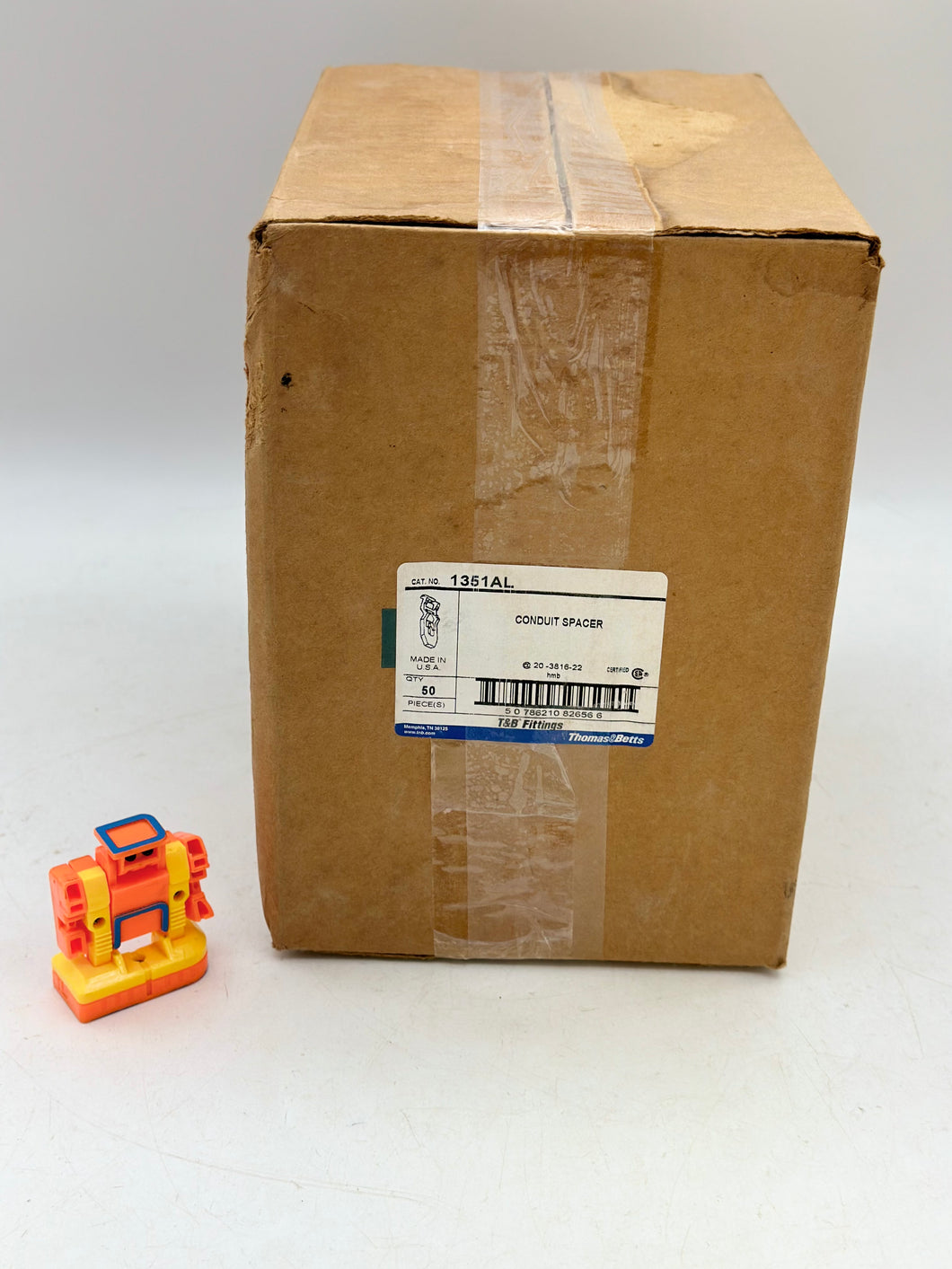 Thomas & Betts 1351AL Conduit Spacer, Alum. *Box of (50)* (New)