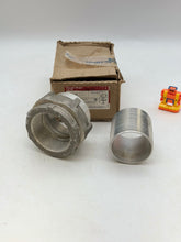 Load image into Gallery viewer, Eaton Crouse-Hinds UNY805-SA Condulet Union Fitting, 3&quot; (New)