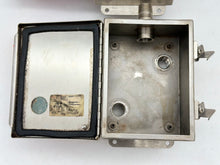 Load image into Gallery viewer, Det-Tronics 000811-105 Q811 CGS Duct Mount Enclosure, 3/4&quot; *Lot of (2)* (Used)