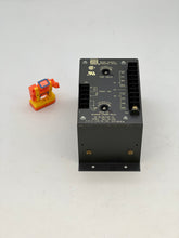 Load image into Gallery viewer, Basler Electric 9137600105 BE3-32-3AC Reverse Power Relay (Used)