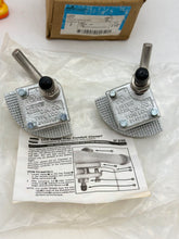 Load image into Gallery viewer, Cooper Crouse-Hinds LCC7 Cable Tray Conduit Clamp, 2-1/2&quot;, *Box of (2)* (New)