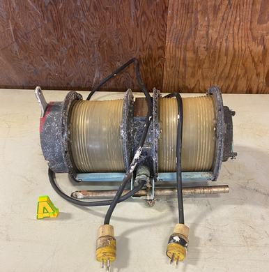 Midland Ross MW-160 Double Masthead White Navigation Light, 120V, 60W (Used)