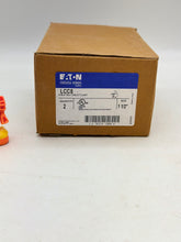 Load image into Gallery viewer, Eaton Crouse-Hinds LCC5 Cable Tray Conduit Clamp, 1-1/2&quot; *Box of (2)* (New)