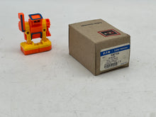 Load image into Gallery viewer, Eaton Cutler-Hammer 10250T181N Standard Indicator Light (New)