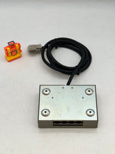 Load image into Gallery viewer, Furuno IC-315 Junction Box w/ Cable (Used)