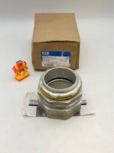 Load image into Gallery viewer, Eaton Crouse-Hinds LT350-SA Liquidtight Straight Connect, 3-1/2&quot; (New)