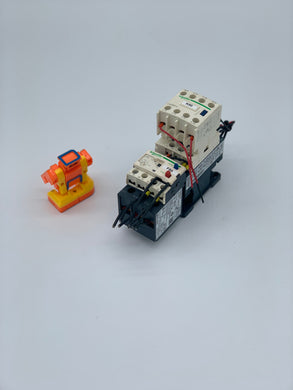 Schneider Electric LC1D12 Contactor w/ LADN22 Aux. Contact Block, LRD2 Relay (Used)