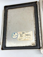 Load image into Gallery viewer, Det-Tronics 000811-105 Q811 CGS Duct Mount Enclosure, 3/4&quot; *Lot of (2)* (Used)