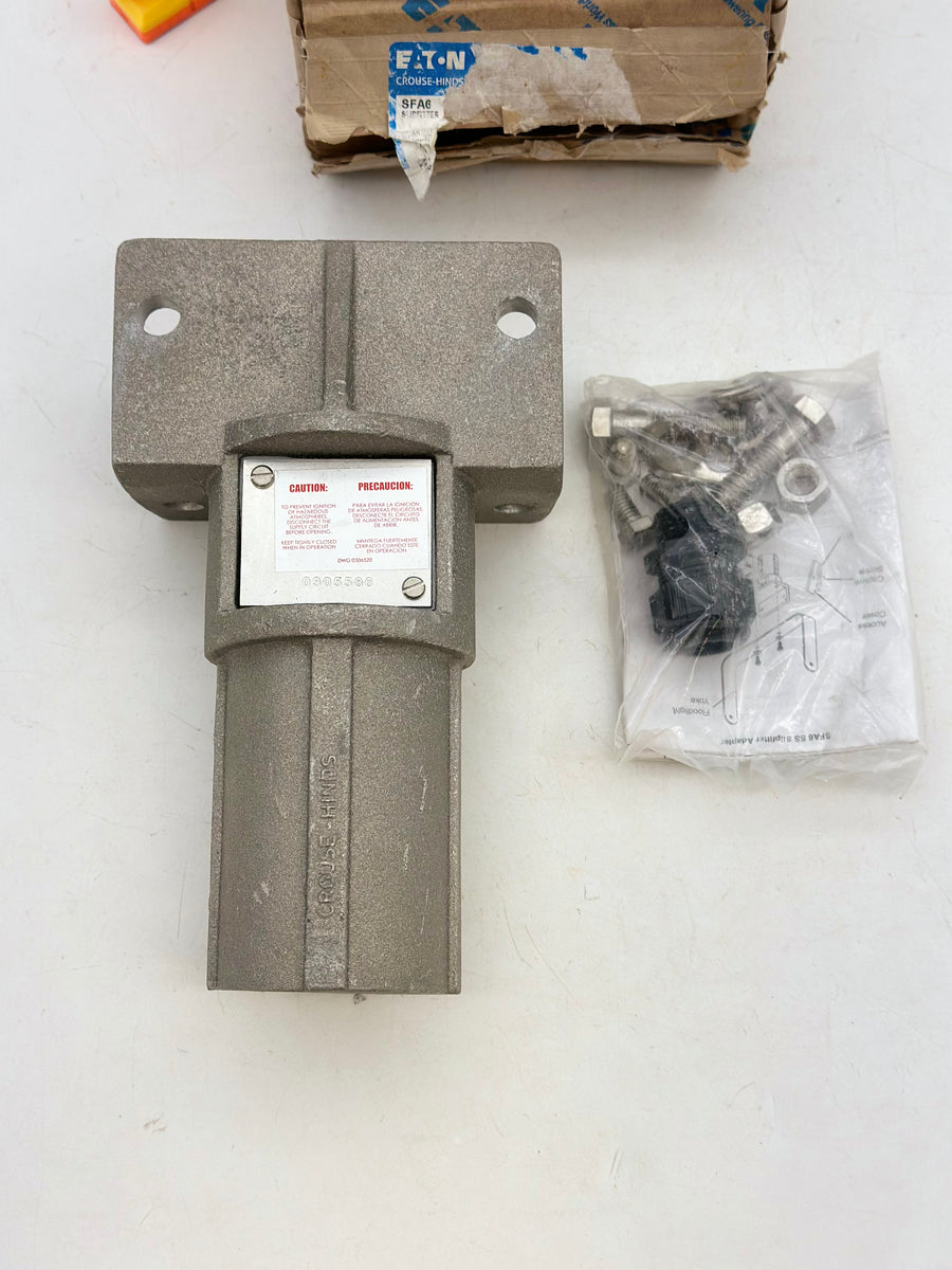 Cooper Crouse-Hinds SFA6 Slipfitter Adapter, 2