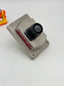 Eaton Crouse-Hinds EDS2184-SA-RS Expl. Proof Front Op. Pushbutton (Used)