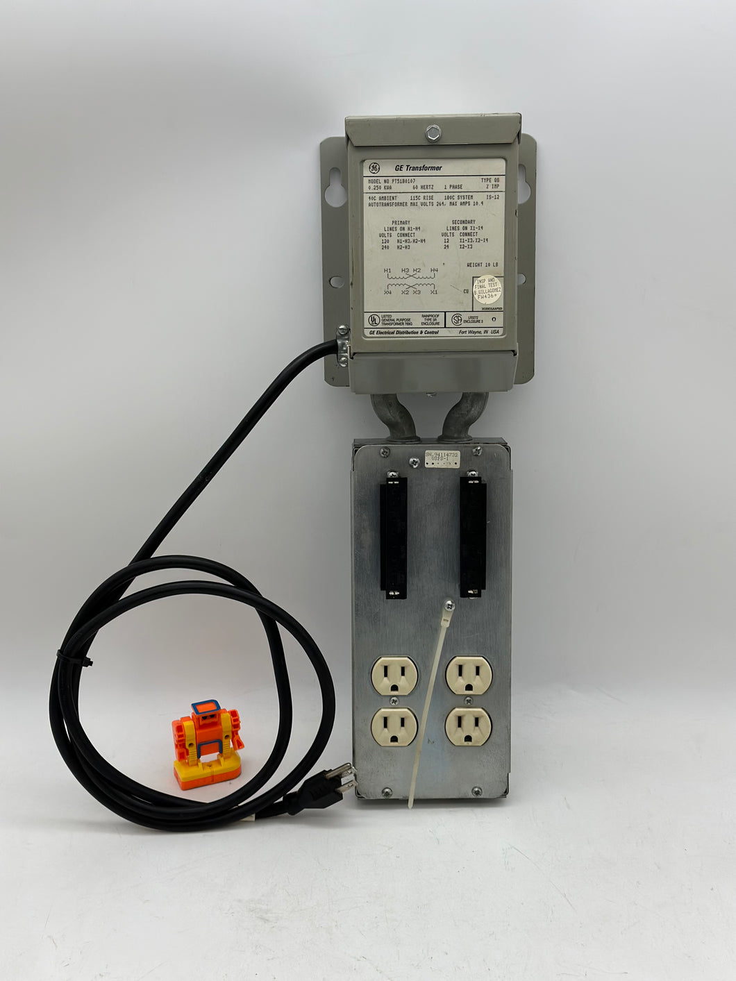 GE 9T51B0107 Transformer w/ 2 Terminal Blocks, 4 Outlets (Used)