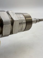 Load image into Gallery viewer, Emerson Rosemount 5302HS1S1V4AM00078RAE5 Radar Level Transmitter (No Box)