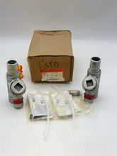 Load image into Gallery viewer, Eaton Crouse-Hinds EYD316 Sealing Fitting 1&quot; *Box of (2)* (New)
