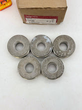 Load image into Gallery viewer, Eaton Crouse-Hinds RE73-SA Conduit Hub Reducer 2-1/2”x1&quot; *Box of (5)* (New)