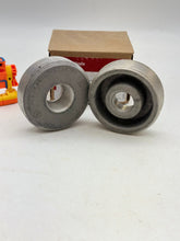 Load image into Gallery viewer, Eaton Crouse-Hinds RE83-SA Conduit Hub Reducer 3&quot;x1&quot; *Box of (2)* (New)