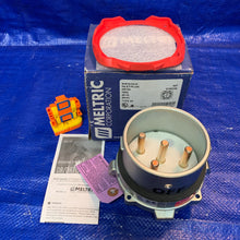 Load image into Gallery viewer, Meltric 39-98153-K04-4X Inlet/Plug, DR150, 3P+G, 480VAC, Type 4x (Open Box)