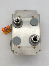 Load image into Gallery viewer, Det-Tronics 000811-105 Q811 CGS Duct Mount Enclosure, 3/4&quot; (No Box)