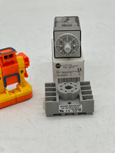 Load image into Gallery viewer, Allen-Bradley 700-HA32Z24 Relay 24VDC 10A w/ 700-HN125 Relay Base *Lot of (2)* (Open Box)