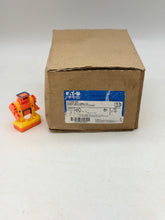 Load image into Gallery viewer, Eaton Crouse-Hinds LT350-SA Liquidtight Straight Connect, 3-1/2&quot; (New)