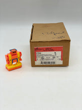 Load image into Gallery viewer, Cooper Crouse-Hinds EYS46 Vert/Horz M/F Condulet Sealing Fitting 1-1/4&quot; *Box of (2)* (New)