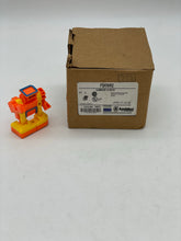Load image into Gallery viewer, Appleton FSKWR2 Alum. Wet Location Receptacle Cover for Locking Blade Plugs (New)