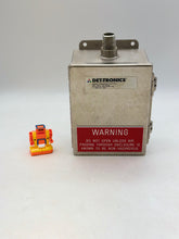 Load image into Gallery viewer, Det-Tronics 000811-105 Q811 CGS Duct Mount Enclosure, 3/4&quot; (No Box)