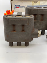 Load image into Gallery viewer, Texas Pneumatic Tools T3 (x2)/ S1 (x1) Triple/Single Piston Scalers *Lot of (3) Scalers* (Not Tested-For Parts)