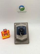 Load image into Gallery viewer, Eaton Crouse-Hinds EDS21273-SA-S635-OP-NR-CL Expl. Proof Selector Switch (Used)