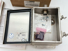 Load image into Gallery viewer, Det-Tronics 000811-105 Q811 CGS Duct Mount Enclosure, 3/4&quot; w/ Inlet Tube (Open Box)