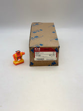 Load image into Gallery viewer, Eaton Crouse-Hinds EYD7-SA Female Hub Sealing Fitting w/ Drains, 2-1/2&quot; (New)