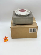 Load image into Gallery viewer, Cooper Crouse-Hinds GUB02-SA Junction Box w/o Conduit Openings (New)