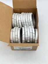 Load image into Gallery viewer, Thomas &amp; Betts 147AL 2-1/2&quot; Locknut, Alum. *Box of (19)* (Open Box)