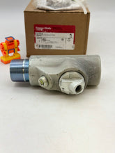 Load image into Gallery viewer, Eaton Crouse-Hinds EYD516 Male &amp; Female Hub Sealing Fitting w/ Drains, 1-1/2&quot; (New)