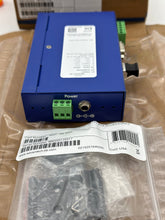 Load image into Gallery viewer, Advantech B+B Smartworx MESR321-SL Isolated 1-Port Modbus Serial Server (Open Box)