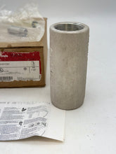 Load image into Gallery viewer, Eaton Crouse-Hinds EYD5-SA Female Hub Sealing Fitting, 1&quot; (New)